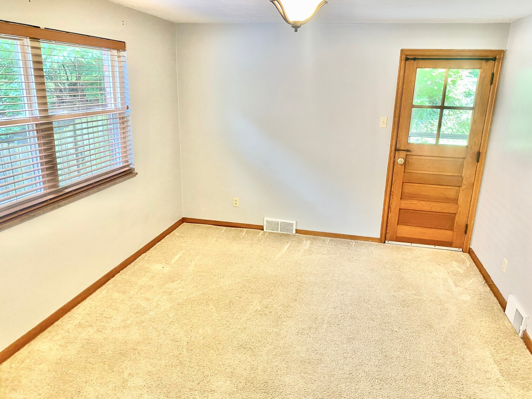 Building Photo - 210 Mount Lebanon Blvd