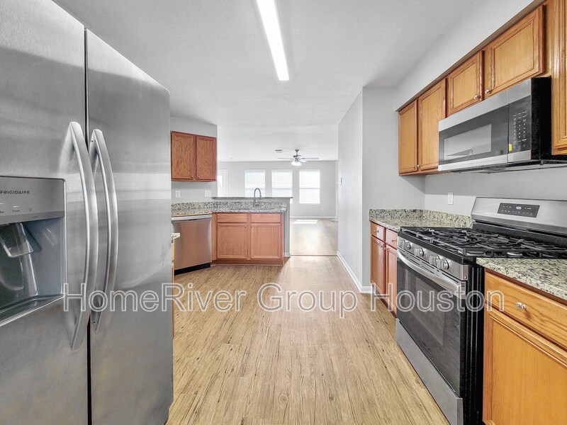 Building Photo - 20843 Fox Cliff Ln
