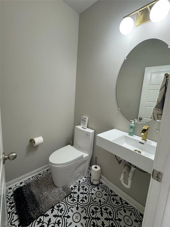 Building Photo - 1529 Carlene Pruett St