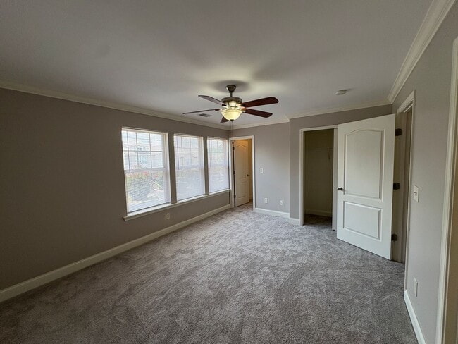 Building Photo - 735 Tulip Grove Rd