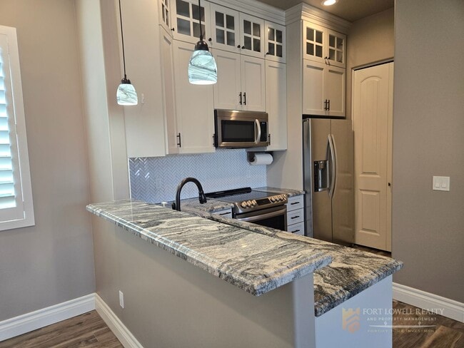 Building Photo - Stunning 2-bed, 2-bath Casita in North Phoenix