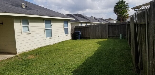 Building Photo - 19723 Brisbane Meadows Ct