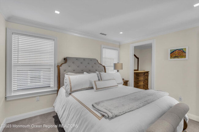 Building Photo - 502 Brighton Ave