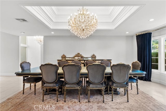 Building Photo - 3814 Alonzo Ave