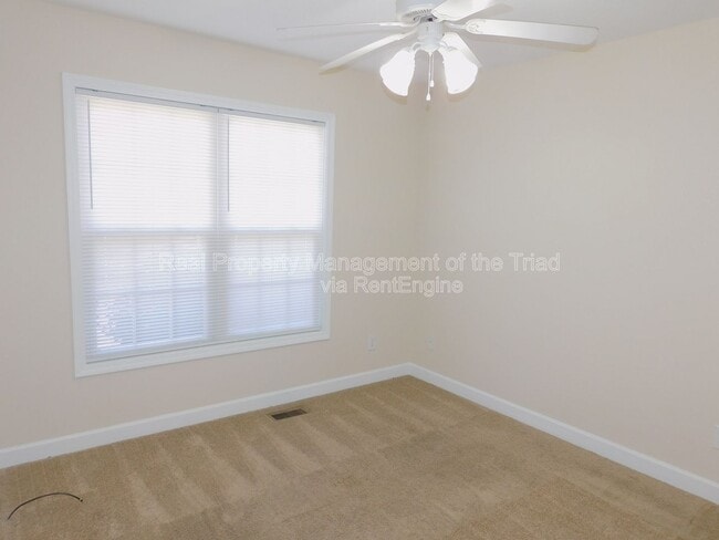 Building Photo - 2831 White Ln