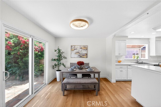 Building Photo - 7552 Thousand Oaks Dr