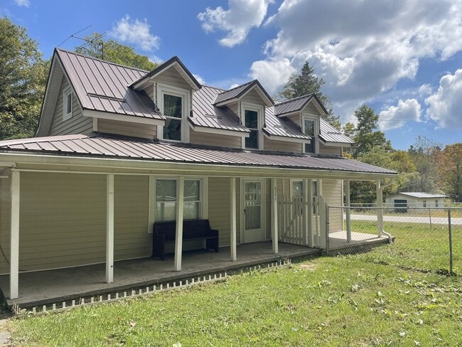 Primary Photo - 5350 NC-194