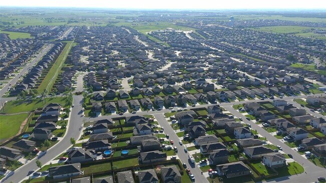 Building Photo - 116 Zoisite Ln