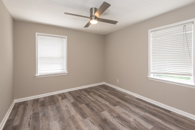 Building Photo - 10116 St Katherine Ln