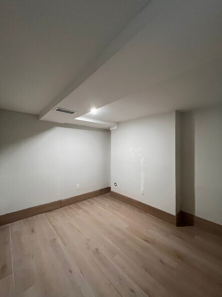 Building Photo - 604 Palisade Ave