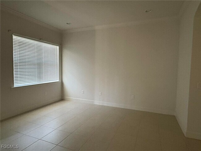 Building Photo - 10559 Yorkstone Dr