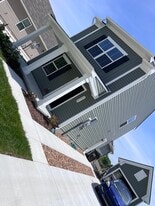Building Photo - 3032 Red Fox Rdg