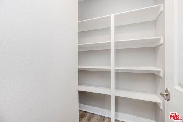 Building Photo - 11851 Laurelwood Dr