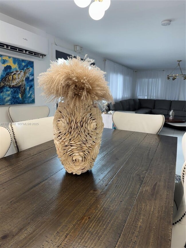 Building Photo - 1301 Grouper Dr