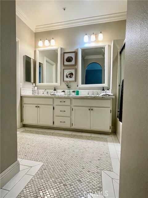 Building Photo - 83 Breakers Ln