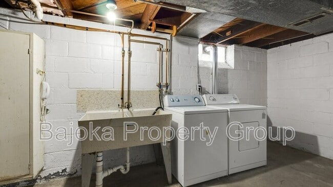 Building Photo - 1163 17th St