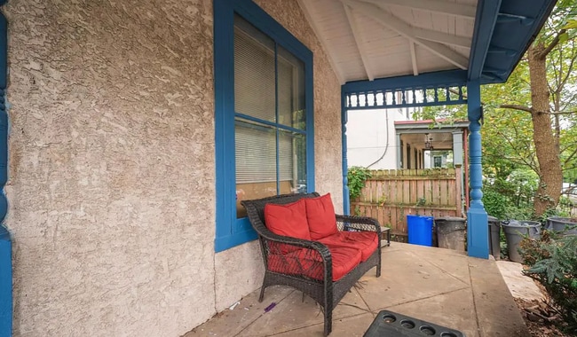 Building Photo - 413 N 33rd St