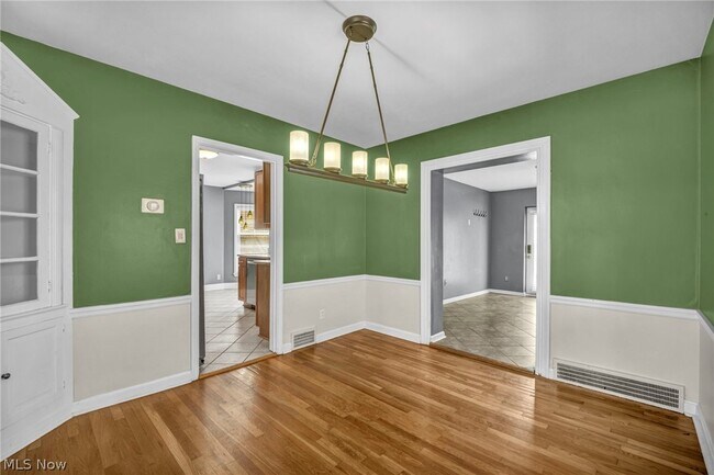 Building Photo - 3678 Lynnfield Rd