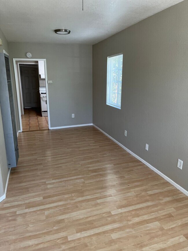 Building Photo - 4366-4368 Felton St