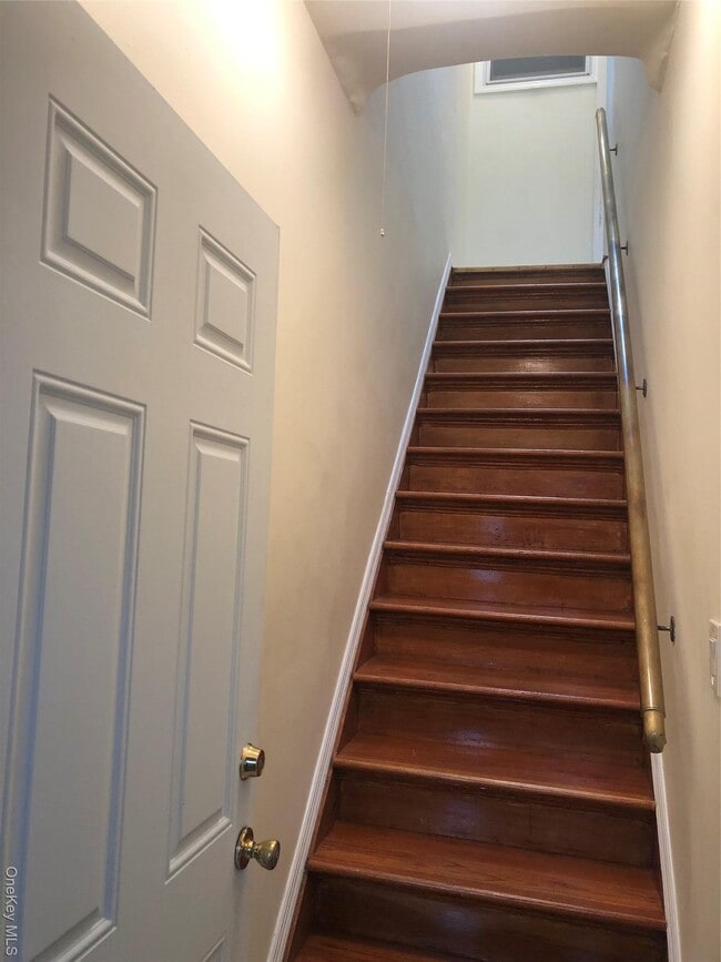 Building Photo - 30-11 85th St