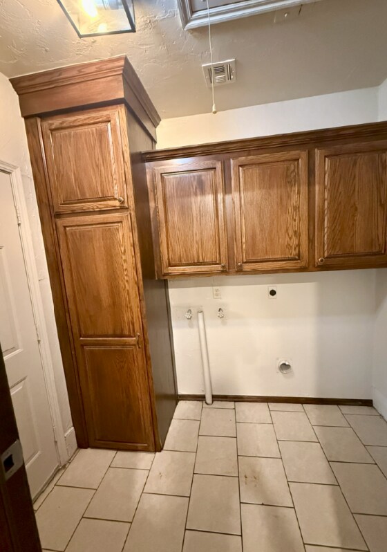 Building Photo - 952 NW 6th St