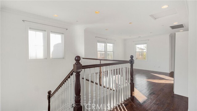 Building Photo - 136 Coyote Brush