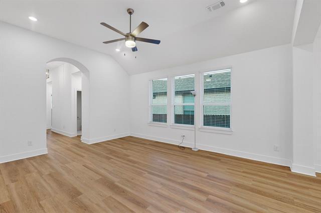 Building Photo - 1232 Newport St