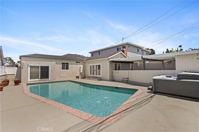 Building Photo - 1205 Manzanita Ln