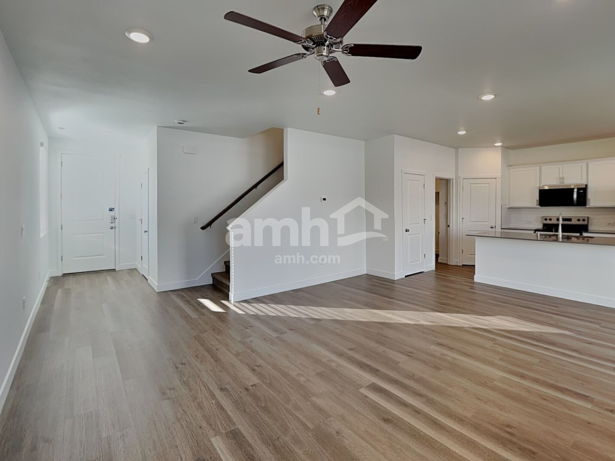 Building Photo - 4757 85th Ave NE