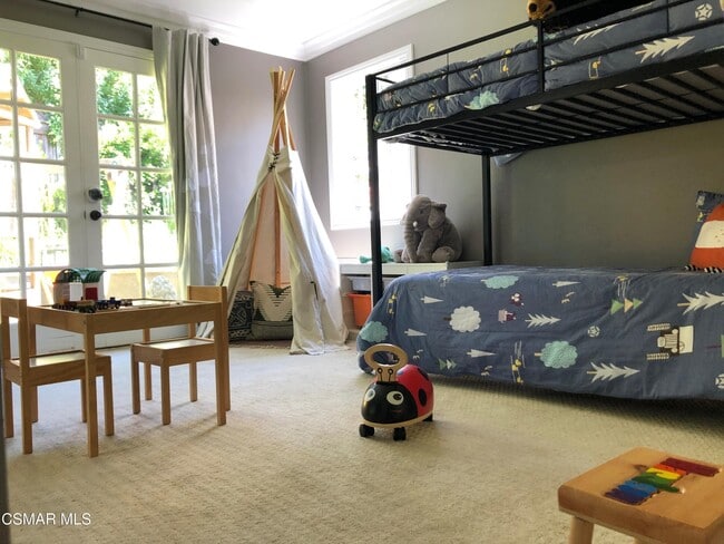 Building Photo - 4080 Meadowlark Dr