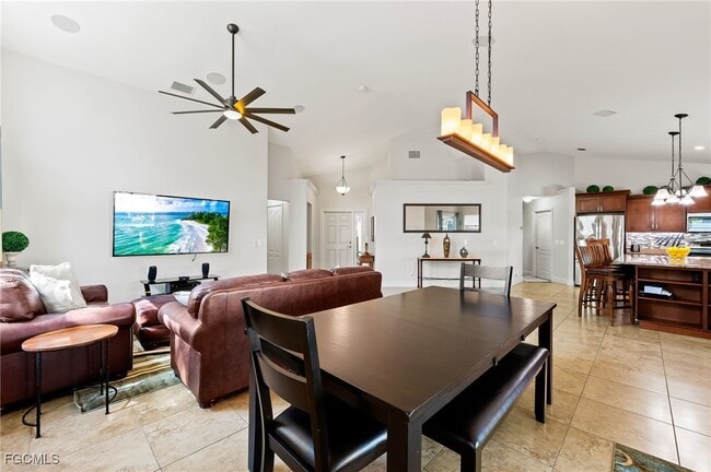 Building Photo - 1250 Silverstrand Dr