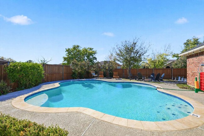 Building Photo - 2720 Wild Grove Ln