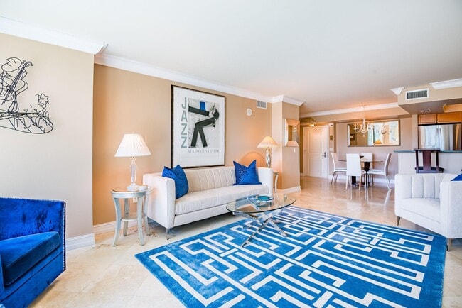 Building Photo - 99 SE Mizner Blvd