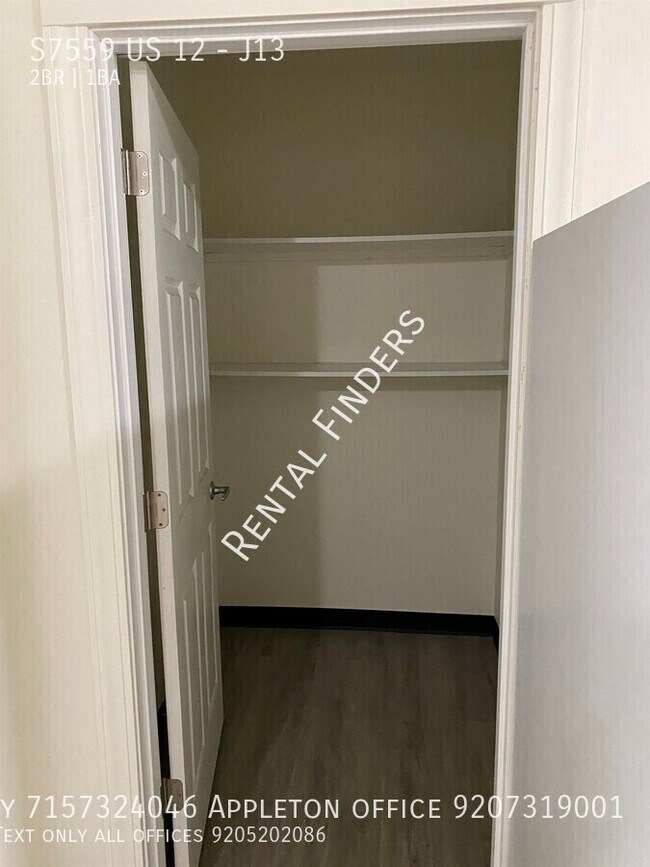 Building Photo - S7559 US-12