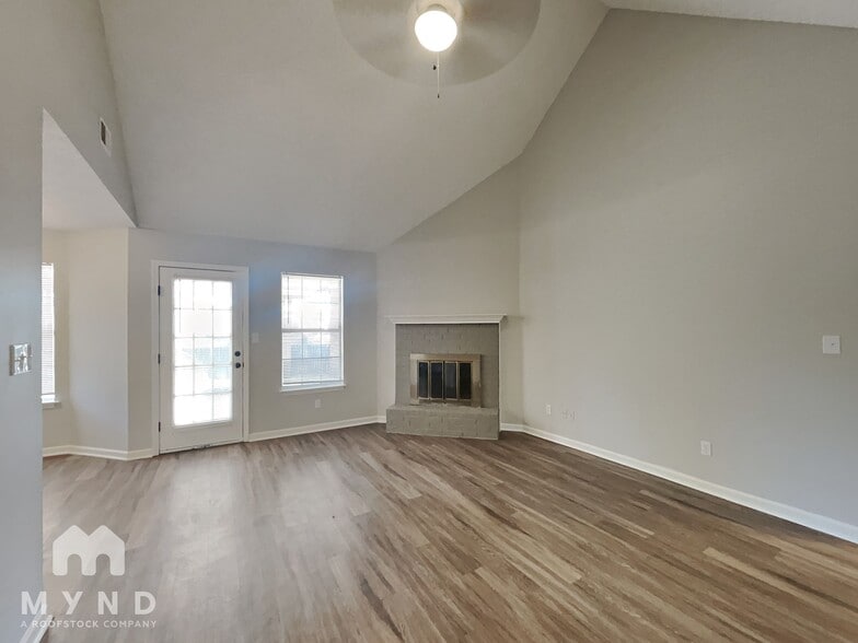 Building Photo - 1041 Spanish Trail Ln