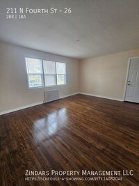 Building Photo - Newly Renovated 2 Bed 1 Bath Apartment in ...