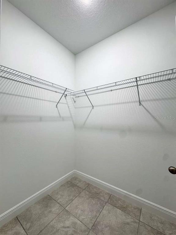 Building Photo - 6142 SW 154th Place Rd