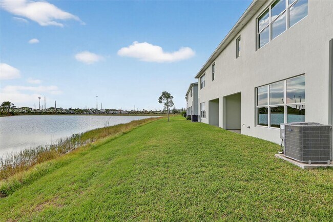 Building Photo - 3508 NW Solange Ct