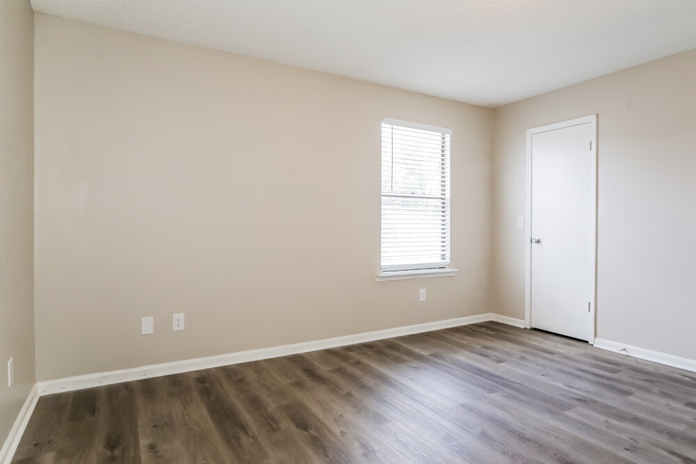 Building Photo - 4564 Cinderbed Dr