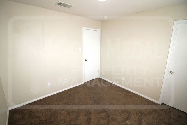 Building Photo - 505 Perseus Dr