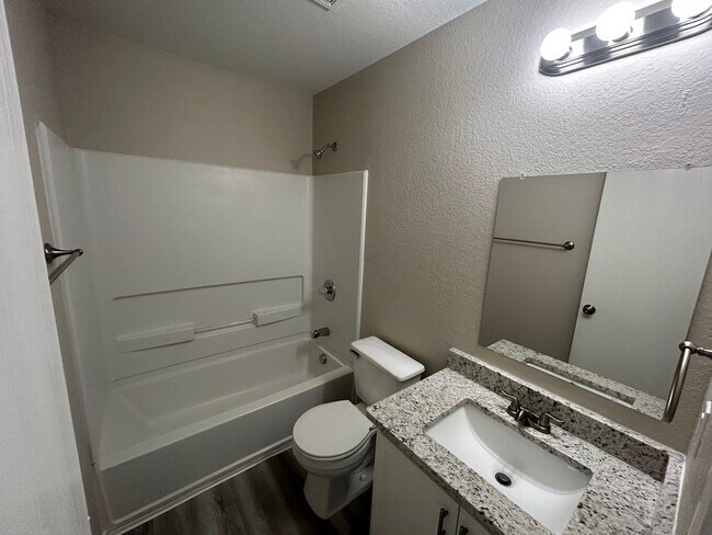Building Photo - **MOVE IN SPECIAL** COMING SOON* Desirable Location In Cibolo! Spacious Home with Loft & Fenced B...