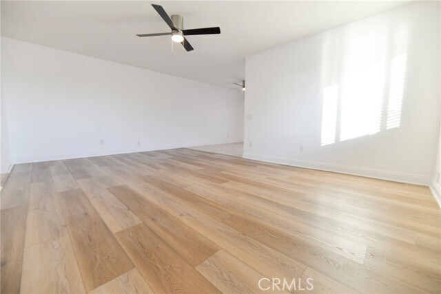 Building Photo - 251 Avenida Madrid