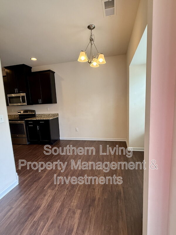 Building Photo - 9516 Birkwood Ct
