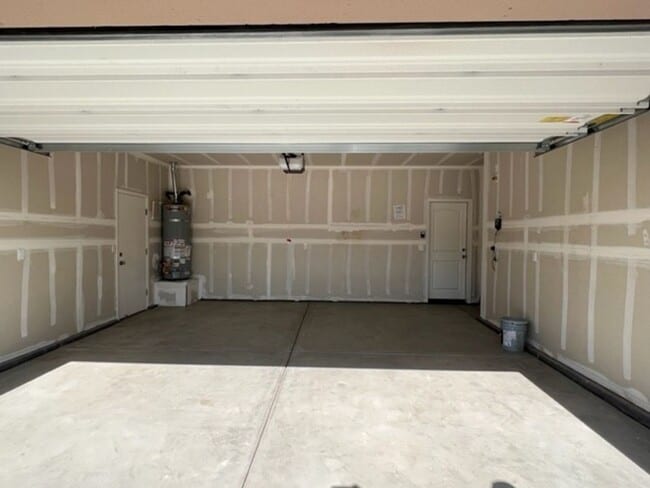 Building Photo - Coming Soon!