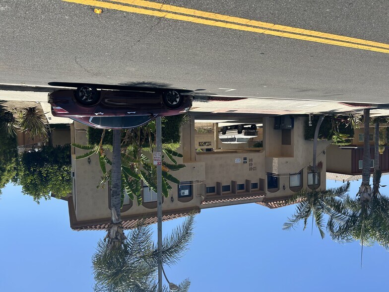 Building Photo - 1246 W. Gardena Apts