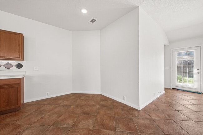 Building Photo - 19215 Talcott Way Dr