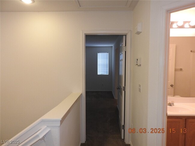 Building Photo - 9176 Starling Wing Pl