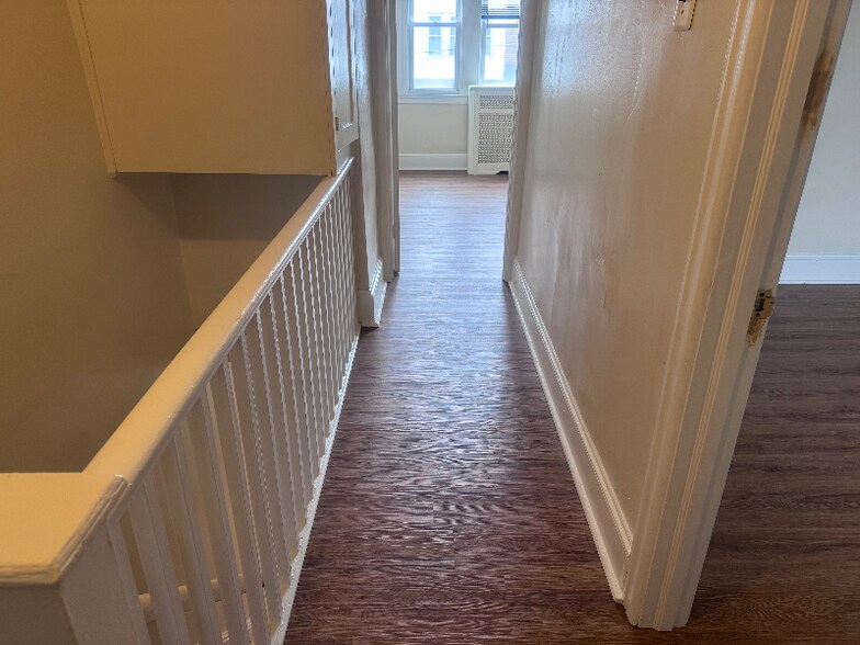 Building Photo - 2xx Widener St