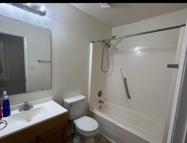 Building Photo - 3572 Torbay Dr