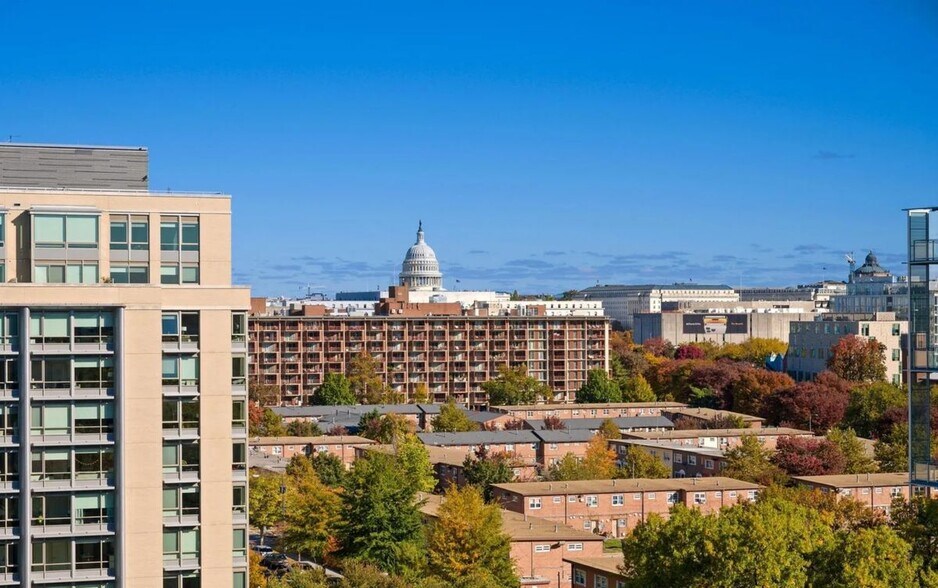 Building Photo - 240 M St SW